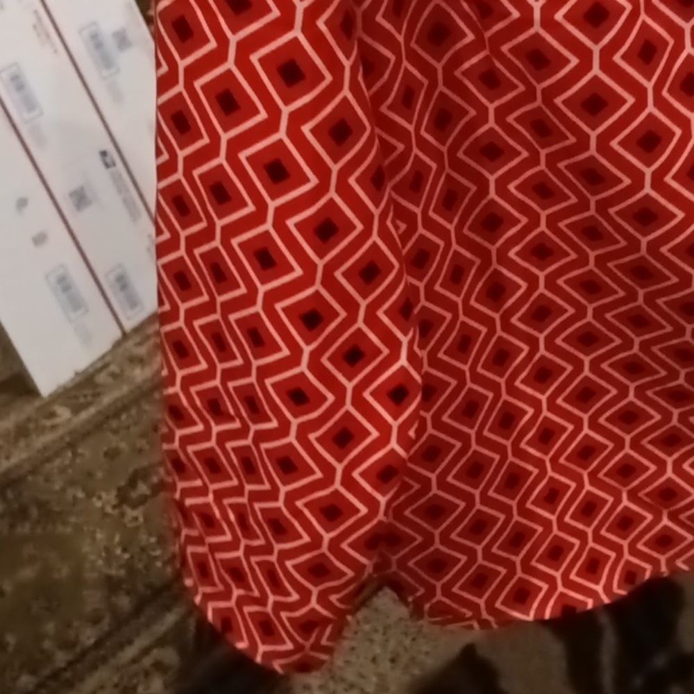 Notations Red Multi-Colored Geometrically Designe… - image 4